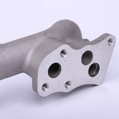 發(fā)動機配件鋁鑄件