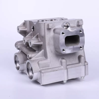 汽油機缸蓋鋁鑄件